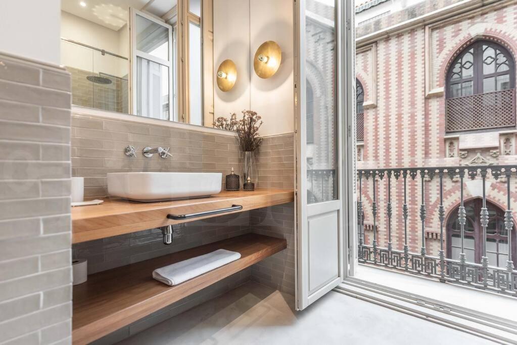Contemporary Loft In The Historic City Center By Rems Málaga Kültér fotó