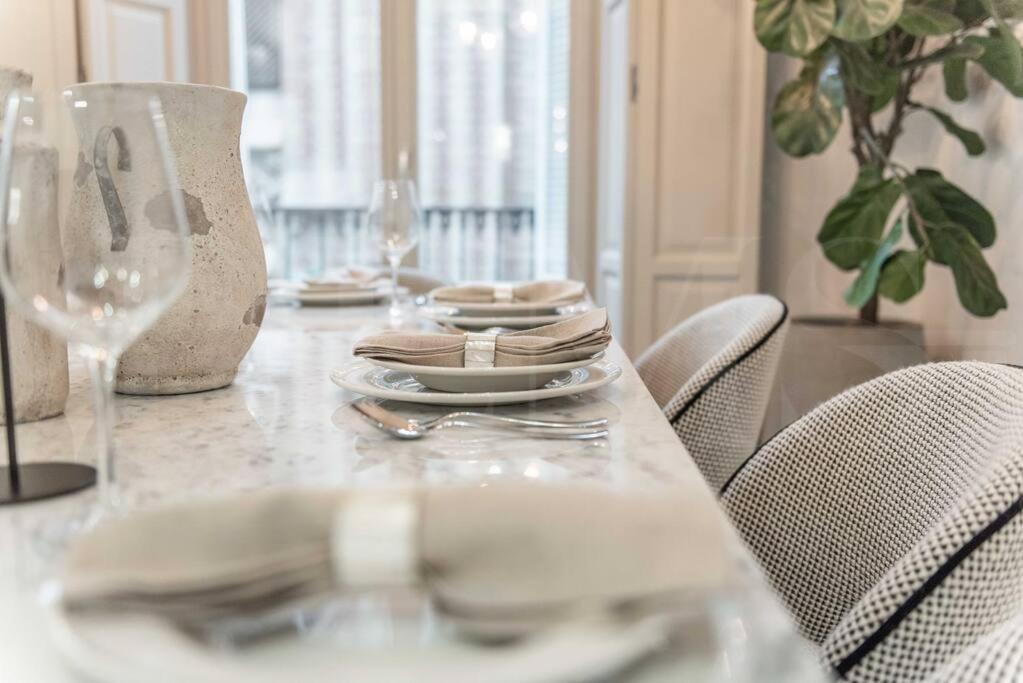 Contemporary Loft In The Historic City Center By Rems Málaga Kültér fotó