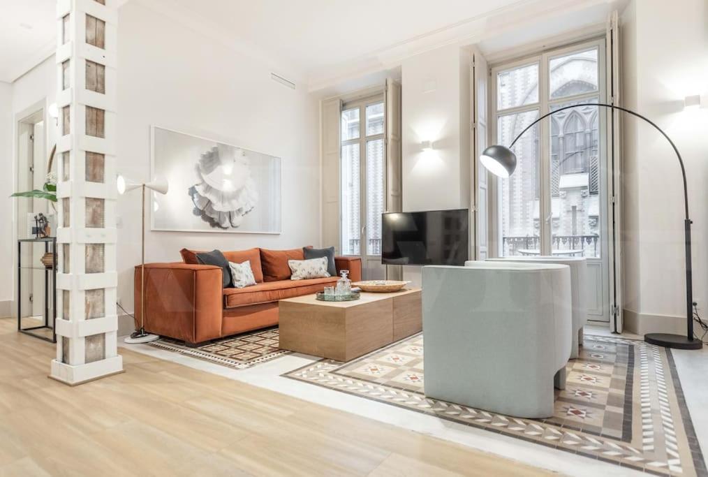Contemporary Loft In The Historic City Center By Rems Málaga Kültér fotó